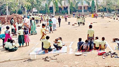माझी भाकरी… माझा झुणका.. सद्गुरू आश्रमशाळेचा शैक्षणिक उपक्रम