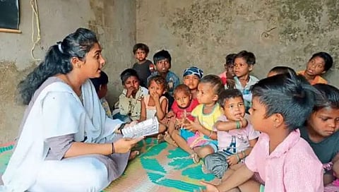 ठाणे : ‘भाविका’ घडवतेय वीट भट्टी कामगारांच्या मुलांचे भवितव्य