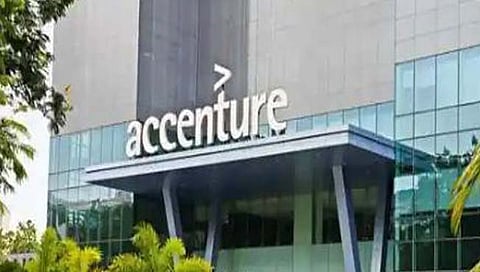Accenture Plc lay off | जगात आर्थिक मंदी! ‘ही IT कंपनी देणार १९ हजार कर्मचाऱ्यांना नारळ