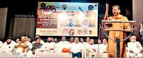 महाराष्ट्र गद्दारांना गाडल्याशिवाय राहणार नाही : खा. संजय राऊत