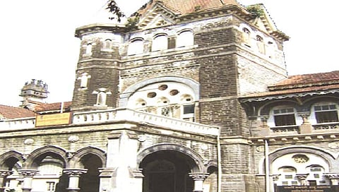 कोल्हापूर : आऊटसोर्सिंगच्या नावाखाली दलाली !