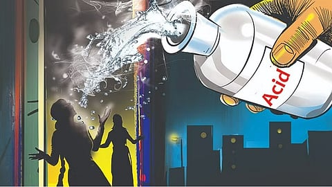 Mangalore Acid attack | मंगळूर जिल्हा हदरला: अॅसिड हल्ल्यात तीन विद्यार्थिनी जखमी; एकतर्फी प्रेमातून कृत्य