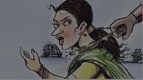 पुण्यात मोबाईल चोरट्यांनंतर आता सोनसाखळी चोरटे झाले अॅक्टीव्ह, एकाच दिवशी घडल्या चार घटना