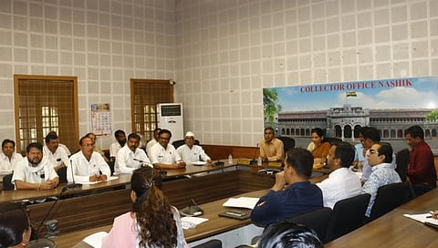 Nashik : नाफेडच्या खरेदीत होतोय झोल; थेट शेतकऱ्यांनाच द्या कांद्याचे माेल