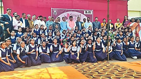 नाशिक : महापालिकेच्या नऊ शाळा बनल्या स्मार्ट