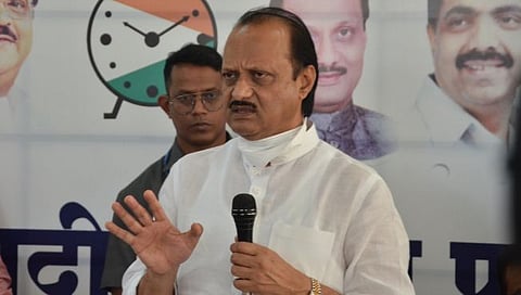 Ajit Pawar : शेतमाल रस्त्यावर फेकल्याने भाव वाढणार नाही : अजित पवारांनी सुनावलं
