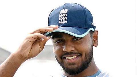 England ODI : वन-डे क्रिकेटमध्ये ‘या’ खेळाडूने पदार्पणातच रचला इतिहास