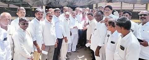 नेवासा : अतिवृष्टी अनुदानापासून शेतकरी वंचित; आंदोलनाचा इशारा