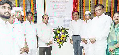 नगर जिल्ह्याच्या प्रगतीत जिल्हा बँकेचा वाटा : मंत्री गिरीश महाजन