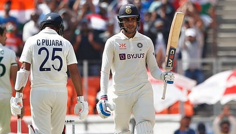 IND vs AUS : शुभमन गिलचे दमदार शतक