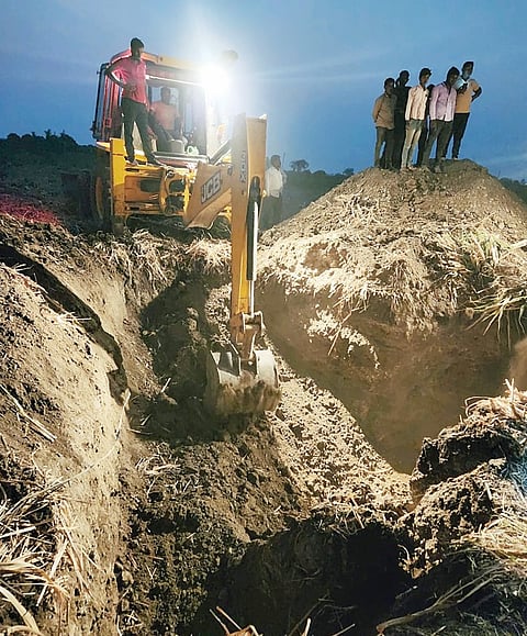 कर्जत : ‘त्याची’ मृत्यूशी झुंज नऊ तासांनंतर थांबली!