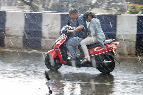 पुणे : दोन दिवस यलो अलर्ट; जिल्ह्यात अवकाळीचा धुमाकूळ, पिकांचे मोठे नुकसान