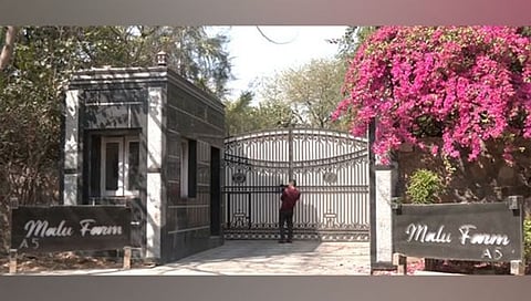 Satish Kaushik Farm House