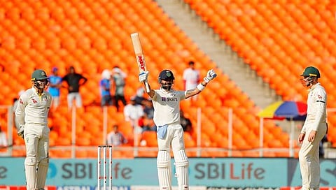 Virat Kohli : अर्धशतकी खेळीने विराटच्या नावावर आणखी एक विक्रम, अशी कामगिरी करणारा ठरला चौथा भारतीय फलंदाज
