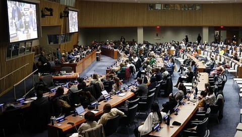 Empowerment of women : भारतातील केवळ ३३ टक्के महिलाच इंटरनेट वापरतात; UN च्या रिपोर्टमधून खुलासा