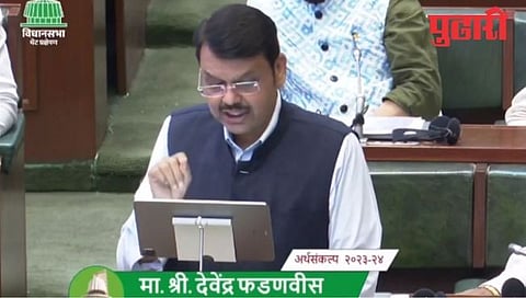 तुम्हाला वाटायचे की, मी ‘अमृता’कडे वळतोय : फडणवीसांच्या मिश्लिक टिप्पणीने सभागृहात हंशा