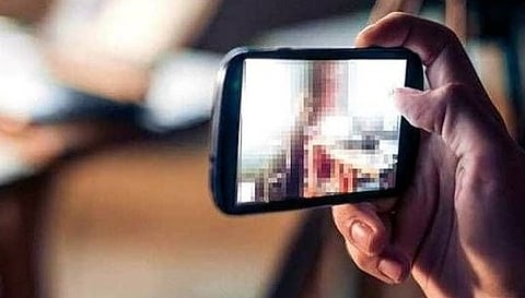 नगरमध्ये डीएड, टीईटीची सौदेबाजी ? अधिकार्याच्या व्हिडिओ क्लिपने राज्यात उडाली खळबळ