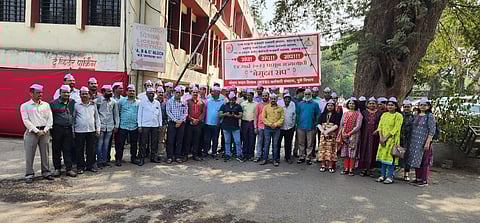 पुण्यात कर्मचाऱ्यांच्या बेमुदत संपामुळे आरटीओतील कामकाज ठप्प