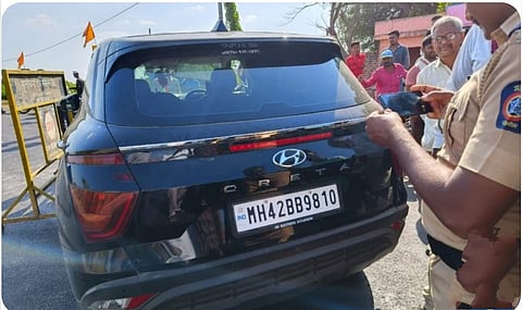 नगर: तलवारीने केलेल्या हल्ल्यात दोघे गंभीर जखमी