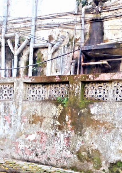 पुणे : आम्ही मुक्काम करतो, तिथे तरी स्वच्छता ठेवा ; एसटीचालकांची अपेक्षा