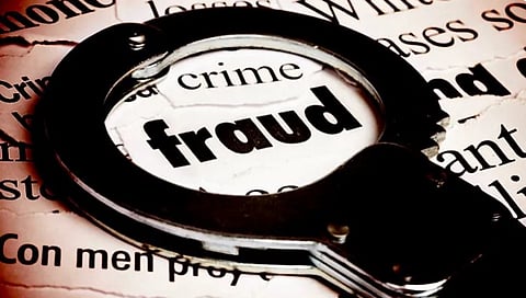 पिंपळनेरच्या स्टेट बँकेची केली फसवणूक; तिघांवर गुन्हा दाखल