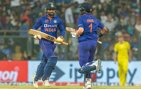 ind vs aus odi : टीम इंडियाचा सलग सातवा वनडे विजय, राहुल-जडेजाच्या शतकी भागिदारीने तारले
