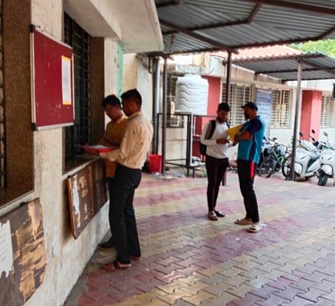 पुणे : जातपडताळणी होईना, विद्यार्थ्यांना प्रवेश मिळेना