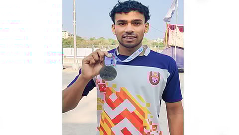 मनजित महतो www.pudhari.news