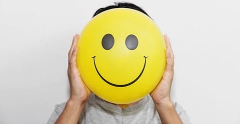 नकारात्मक विचार काही क्षणात थांबतील! ‘या’ टीप्स फॉलो करा