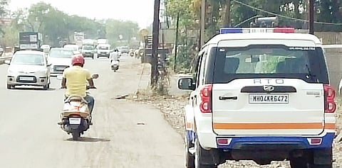कोरेगाव भीमा : आरटीओच्याच वाहनाकडून नियमांची पायमल्ली