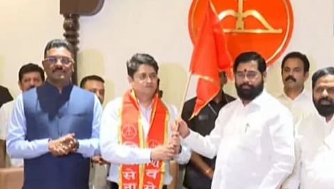 सुभाष देसाई यांचे पुत्र भूषण देसाई यांचा शिवसेनेत प्रवेश; ठाकरे गटाला धक्का