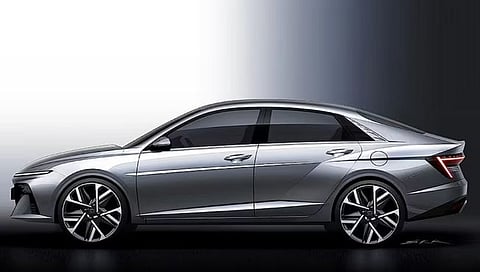 Hyundai Verna : ह्युंदाईच्या ‘या’ कारची ‘जबरदस्त’ चर्चा! व्हेरनाचे नवीन मॉडेल लॉन्च