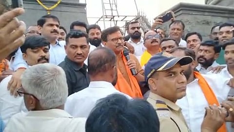 आम्ही जिथं जातो, तिथं बाबरी पडतेच: संजय राऊत यांचा आमदार बाबर यांच्यावर निशाणा