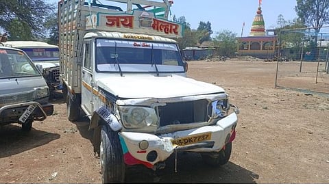 नाशिक : वणी पिंपळगाव मार्गावरील अपघातात भाऊ बहिण ठार तर तीन जखमी