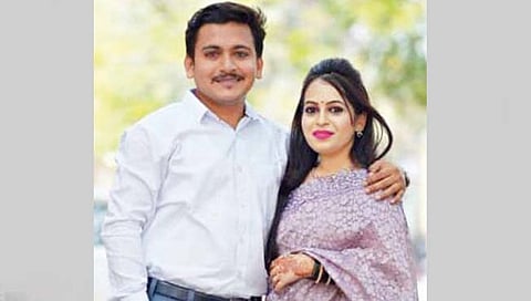 सांगली : कार-टँकरच्या अपघातात इस्लामपूरचे नवदाम्पत्य ठार