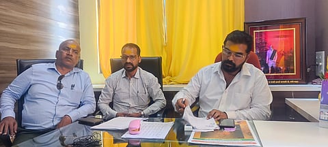 मुदाळतिट्टा : प्रशासकीय समितीने स्वीकारला बाळूमामा देवालयाचा कार्यभार, शिवराज नायकवडेंसह दोघेजण पाहणार कामकाज