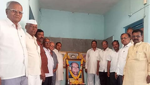 आटपाडी येथे डॉ. शंकरराव खरात यांचे स्मारक व्हावे : राजेंद्र देशमुख