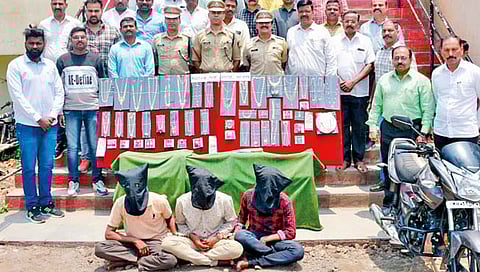 सातारा : सराईत टोळीकडून 64 तोळे सोने जप्त