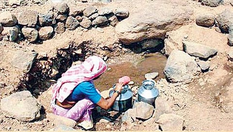 कोल्हापूर : विशाळगडावरील पाणवठे लुप्त..!