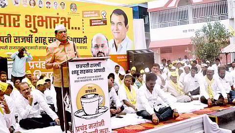 सतेज पाटील यांना आमदार केले ही आपली मोठी चूक : महादेवराव महाडिक