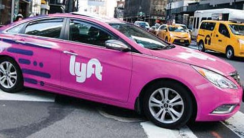 मंदीचा फटका! राइड शेअरिंग प्लॅटफॉर्म Lyft कडून १,२०० कर्मचाऱ्यांना नारळ