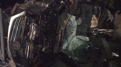 नगर-कल्याण महामार्गावर भीषण अपघात; इनोव्हा, पिकपचा अक्षरश: चक्काचूर, तीनजण ठार