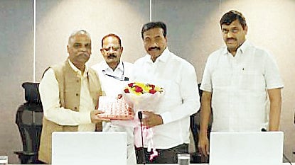 देशात पुणे जिल्हा बँकेचे कामकाज कौतुकास्पद : आलोक अग्रवाल