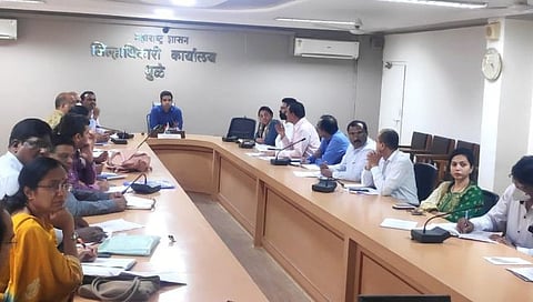 धुळे : सुंदर माझा दवाखाना’ उपक्रम प्रभावीपणे राबवा : जिल्हाधिकारी जलज शर्मा यांच्या सूचना