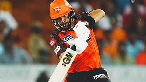 SRH vs PBKS : धवनची एकाकी झुंज निष्फळ; हैदराबादचा एकतफीर्र् विजय