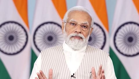 Inaugurates 91 FM: ‘डिजिटल इंडिया’ ने रेडिओला नवीन श्रोते आणि विचार दिला; पीएम मोदींच्या हस्ते 91 एफएम रेडिओ केंद्रांचे उद्घाटन