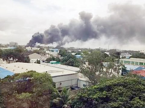 भोसरी : कामगारांची सुरक्षा वार्यावर; अपघात झाल्यास कामगारांची जबाबदारी घेणार कोण?