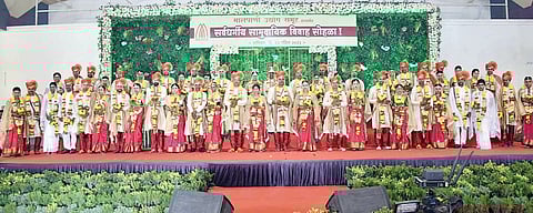 संगमनेर : सामुदायिक विवाह सोहळ्यात 27 जोडपी विवाहबद्ध
