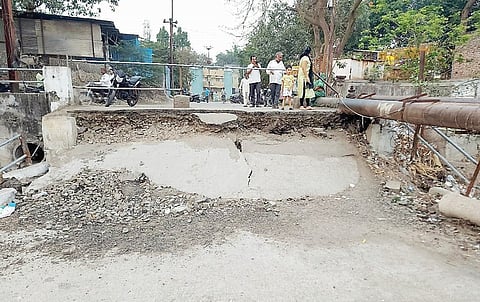 म्हाळुंगीच्या पुलासाठी नागरिक एकवटले