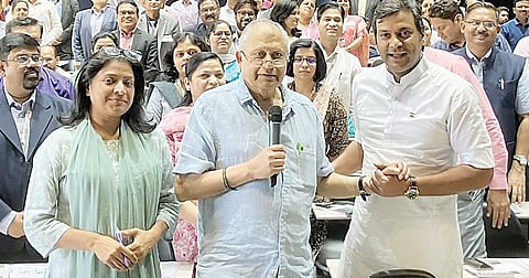 पुणे : यशासाठी हारणेही महत्त्वाचे! प्रेरक वक्ता शिव खेरा